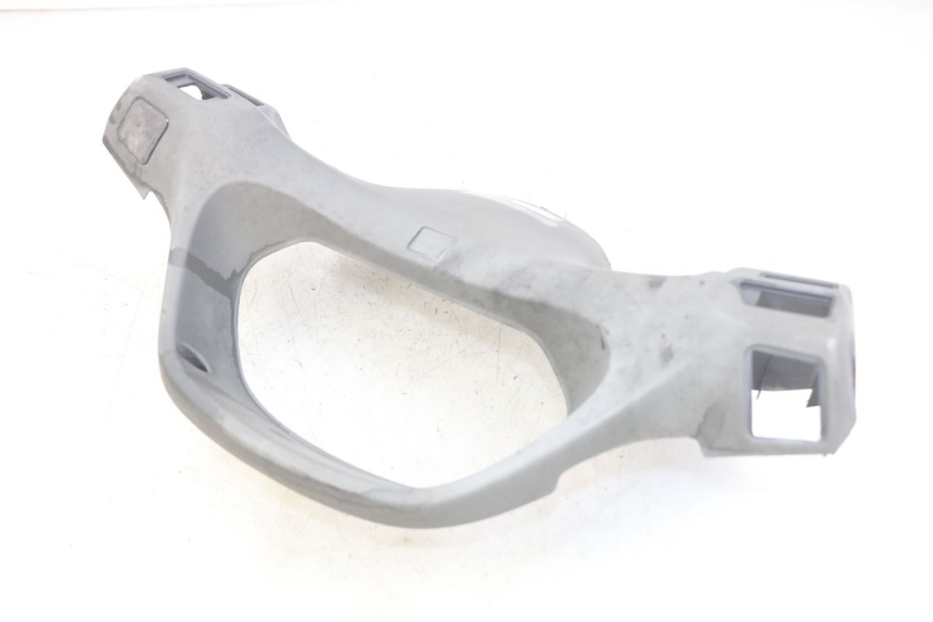 photo de COUVRE GUIDON ARRIERE HONDA FES PANTHEON 2T 125 (1998 - 2002) - Vue d’ensemble