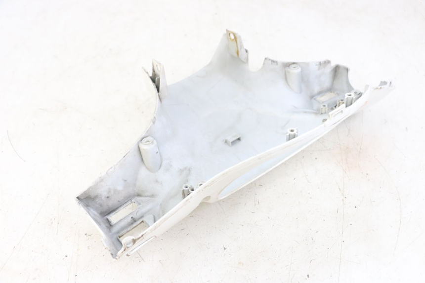 photo de COUVRE GUIDON ARRIERE SYM FIDDLE 3 III 50 (2014 - 2020) - Autre angle de vue