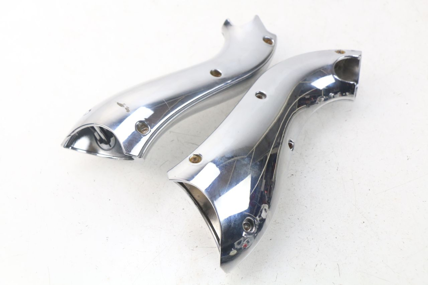 photo de COUVRE GUIDON ARRIERE EUROCKA FIFTY 50 (2013 - 2022) - Gros plan technique