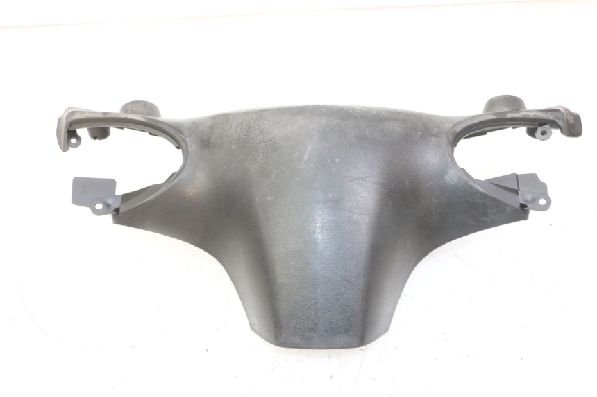 photo de COUVRE GUIDON ARRIERE MBK FLAME X 125 (2007 - 2016) - Points de fixation