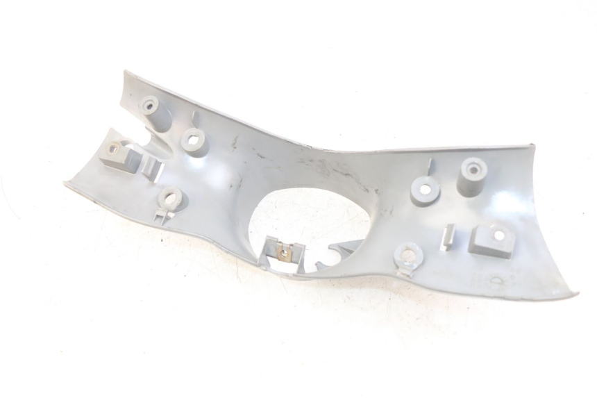 photo de COUVRE GUIDON ARRIERE MBK FLIPPER 50 (2004 - 2012) - Vue principale