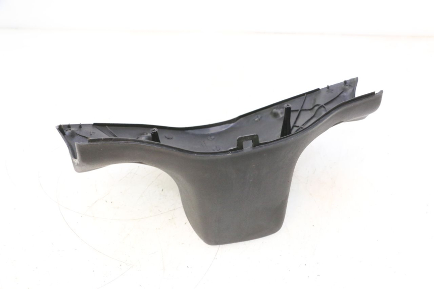 photo de COUVRE GUIDON ARRIERE KEEWAY FOCUS 50 (2006 - 2009) - Autre angle de vue
