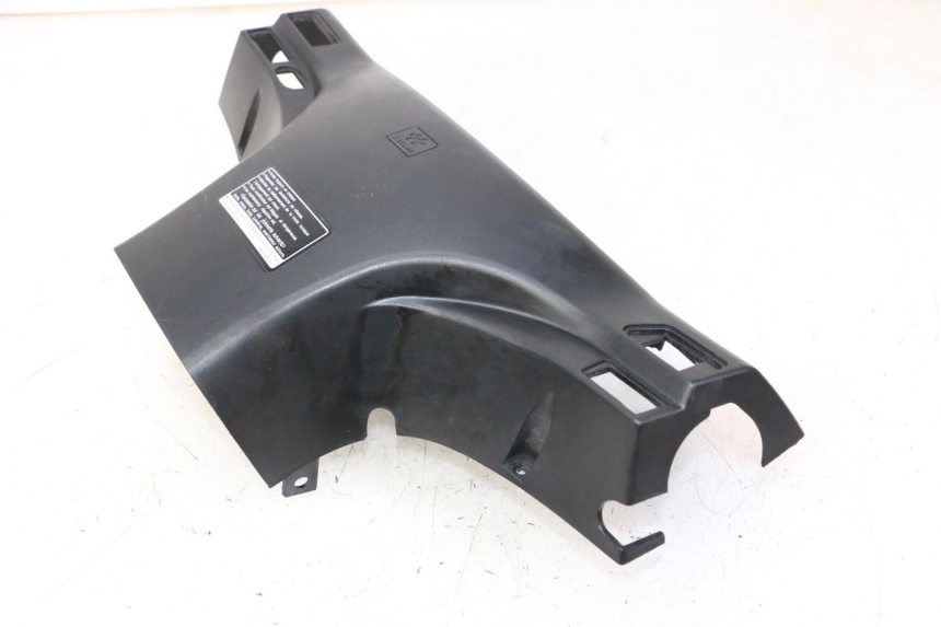 photo de COUVRE GUIDON ARRIERE DAELIM HISTORY 125 (2001 - 2002) - Zoom état d’usage