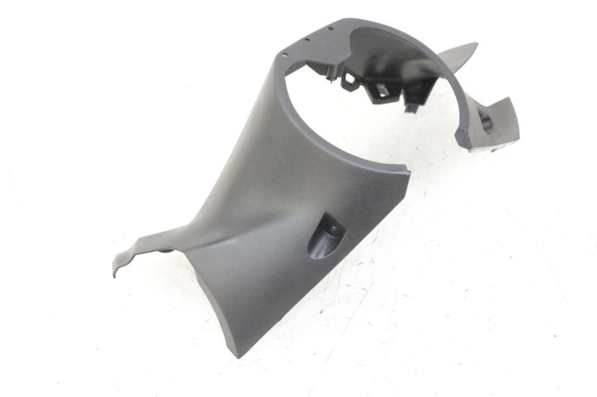 photo de COUVRE GUIDON ARRIERE HONDA FORZA 125 (2021 - 2025) - Autre angle de vue