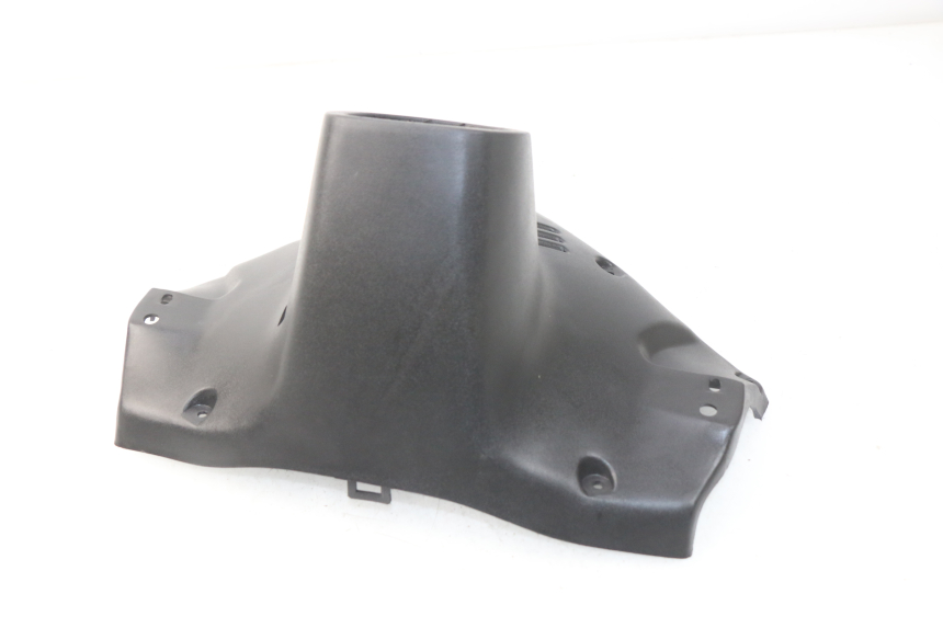 photo de COUVRE GUIDON ARRIERE KEEWAY HURRICANE 50 (2006 - 2019) - Gros plan technique