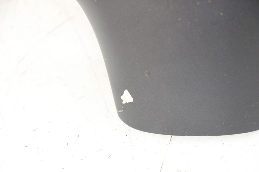 photo de COUVRE GUIDON ARRIERE JM MOTORS VX 125 (2022 - 2025) - Gros plan technique