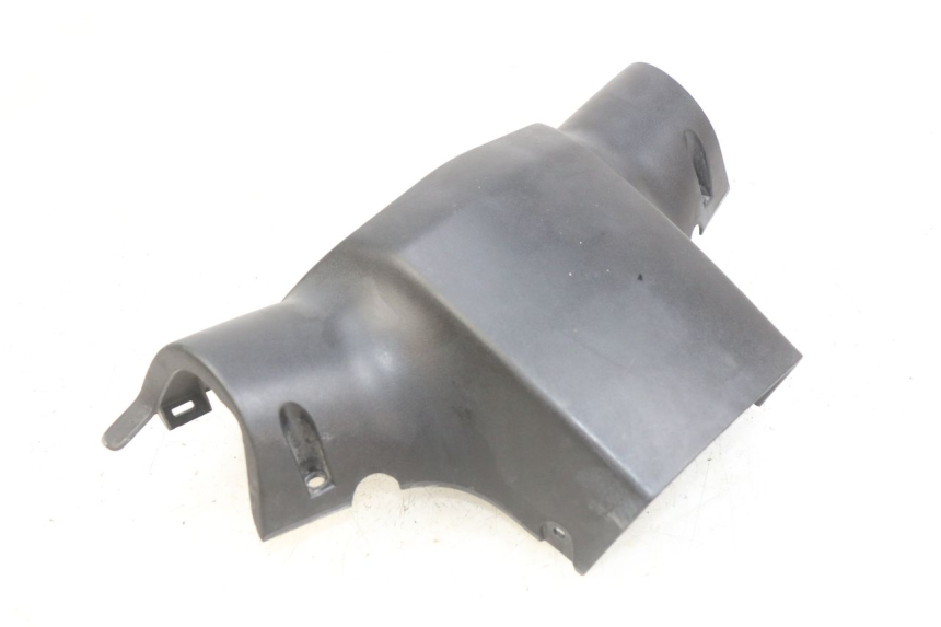 photo de COUVRE GUIDON ARRIERE PEUGEOT KISBEE 2T 50 (2010 - 2017) - Détail de la pièce