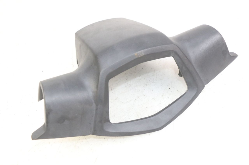 photo de COUVRE GUIDON ARRIERE PEUGEOT KISBEE 2T 50 (2010 - 2017) - Zoom état d’usage