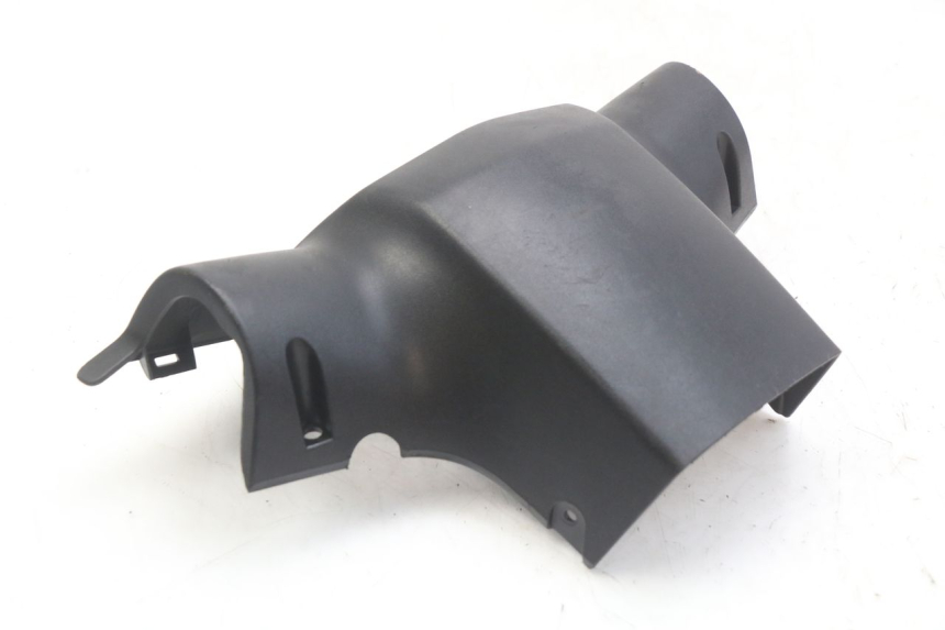 photo de COUVRE GUIDON ARRIERE PEUGEOT KISBEE 2T 50 (2010 - 2017) - Gros plan technique