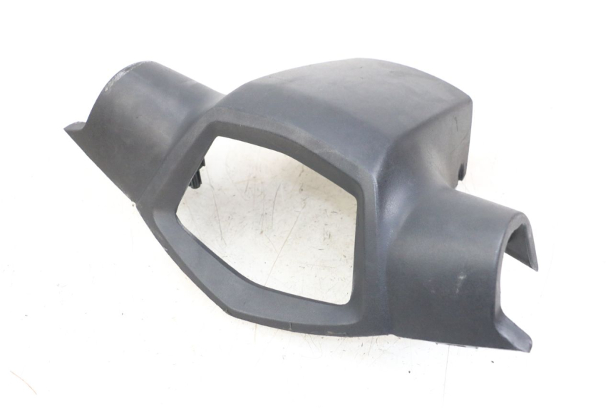 photo de COUVRE GUIDON ARRIERE PEUGEOT KISBEE 2T 50 (2018 - 2022) - Autre angle de vue