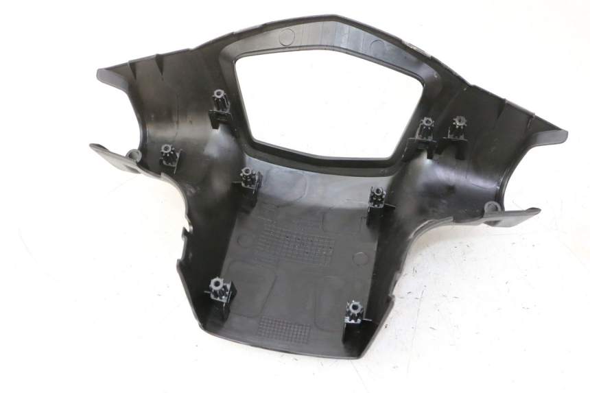 photo de COUVRE GUIDON ARRIERE PEUGEOT KISBEE 2T 50 (2010 - 2017) - Zoom état d’usage