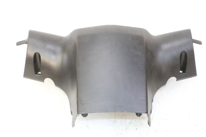 photo de COUVRE GUIDON ARRIERE PEUGEOT KISBEE 2T 50 (2010 - 2017) - Autre angle de vue