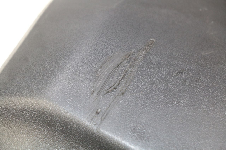 photo de COUVRE GUIDON ARRIERE PEUGEOT KISBEE 4T 50 (2018 - 2022) - Vue d’ensemble