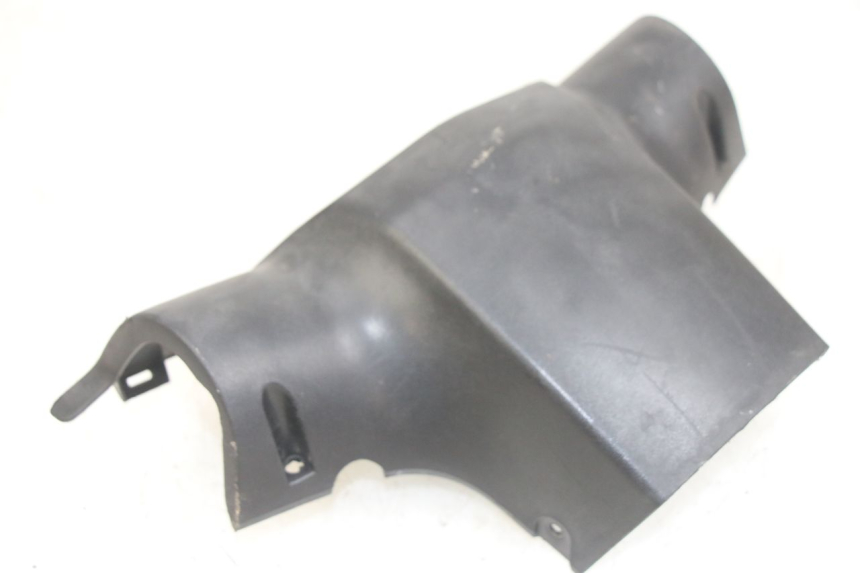 photo de COUVRE GUIDON ARRIERE PEUGEOT KISBEE 4T 50 (2010 - 2017) - Zoom état d’usage