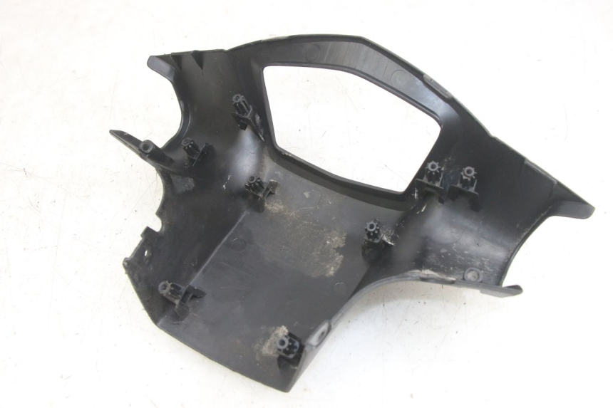 photo de COUVRE GUIDON ARRIERE PEUGEOT KISBEE 4T 50 (2010 - 2017) - Vue d’ensemble