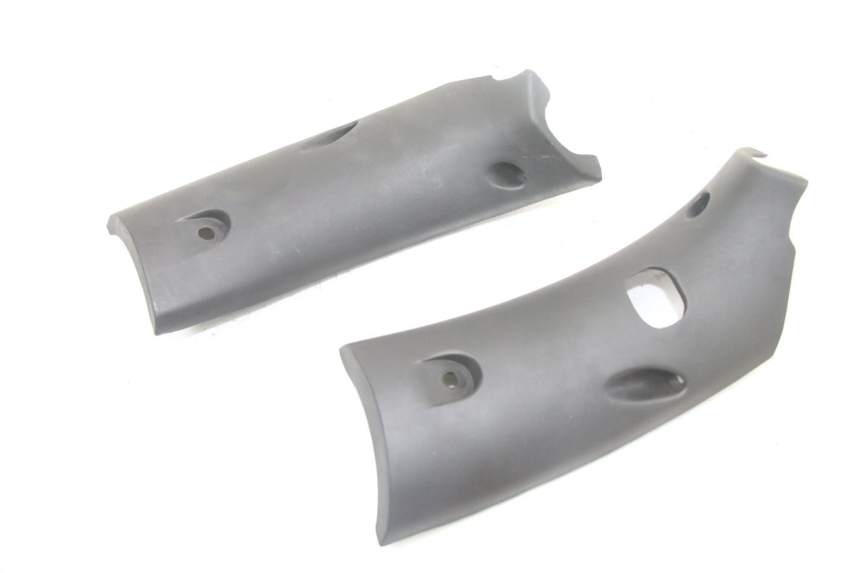 photo de COUVRE GUIDON ARRIERE KYMCO GRAND DINK 125 (2008 - 2014) - Vue principale