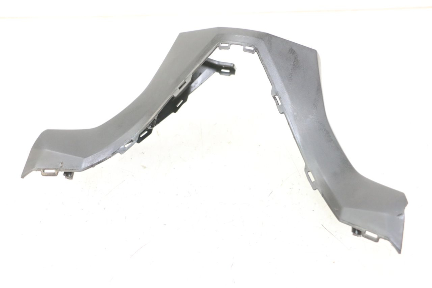 photo de COUVRE GUIDON ARRIERE KYMCO X-TOWN XTOWN 125 (2016 - 2021) - Autre angle de vue