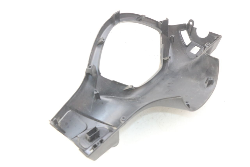 photo de COUVRE GUIDON ARRIERE PIAGGIO LIBERTY IGET 4T 50 (2015 - 2020) - Détail de la pièce