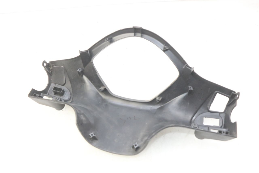 photo de COUVRE GUIDON ARRIERE PIAGGIO LIBERTY IGET 4T 50 (2015 - 2020) - Zoom état d’usage