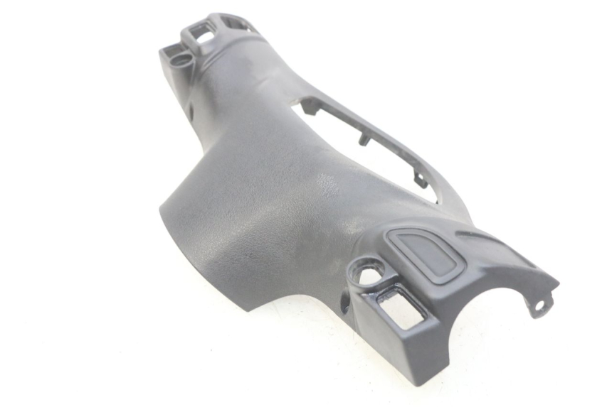 photo de COUVRE GUIDON ARRIERE PIAGGIO LIBERTY IGET 4T 50 (2015 - 2020) - Autre angle de vue