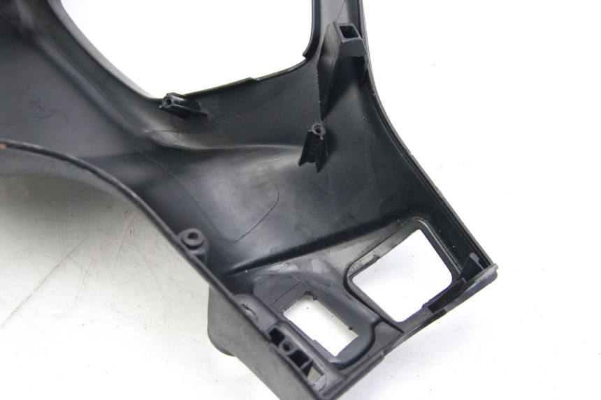 photo de COUVRE GUIDON ARRIERE PIAGGIO LIBERTY IGET 4T 50 (2015 - 2020) - Vue produit