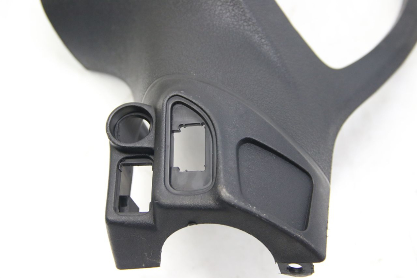 photo de COUVRE GUIDON ARRIERE PIAGGIO LIBERTY IGET 4T 50 (2015 - 2020) - Autre angle de vue