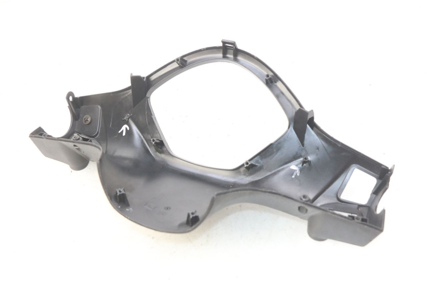 photo de COUVRE GUIDON ARRIERE PIAGGIO LIBERTY IGET S 125 (2016 - 2020) - Gros plan technique