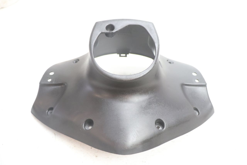 photo de COUVRE GUIDON ARRIERE LONGJIA LJ50QT 8M 2T 50 (2010 - 2017) - Détail de la pièce