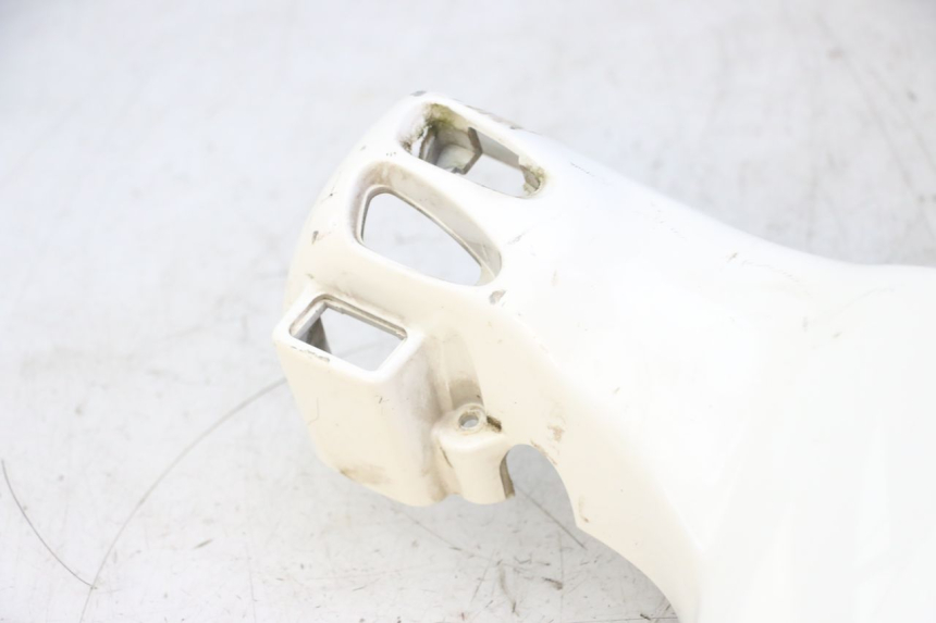 photo de COUVRE GUIDON ARRIERE PIAGGIO LXV 4T 50 (2009 - 2013) - Points de fixation