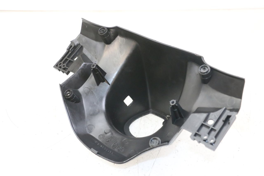 photo de COUVRE GUIDON ARRIERE MASH LEGEND'R 4T 50 (2021 - 2025) - Zoom état d’usage