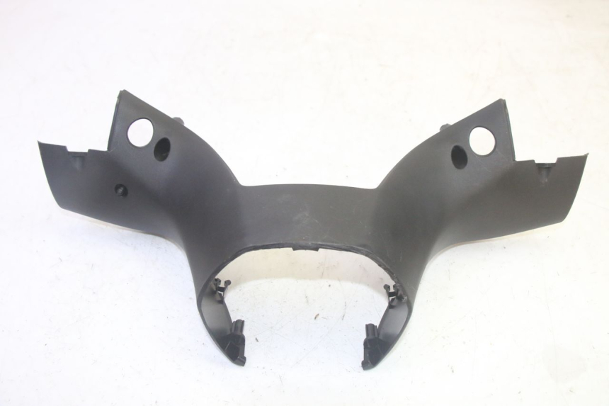 photo de COUVRE GUIDON ARRIERE PIAGGIO MP3 HPE 350 (2018 - 2020) - Zoom état d’usage