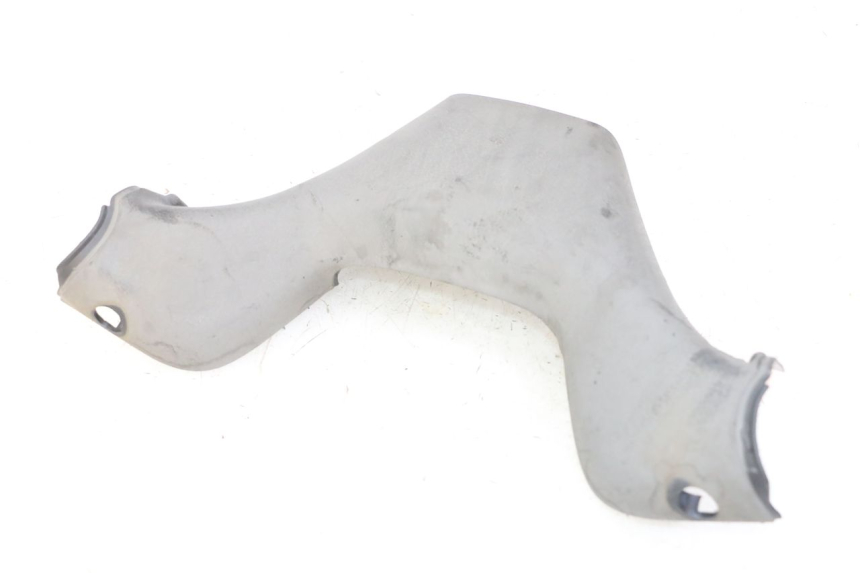 photo de COUVRE GUIDON ARRIERE PIAGGIO MP3 LT 300 (2010 - 2016) - Zoom état d’usage