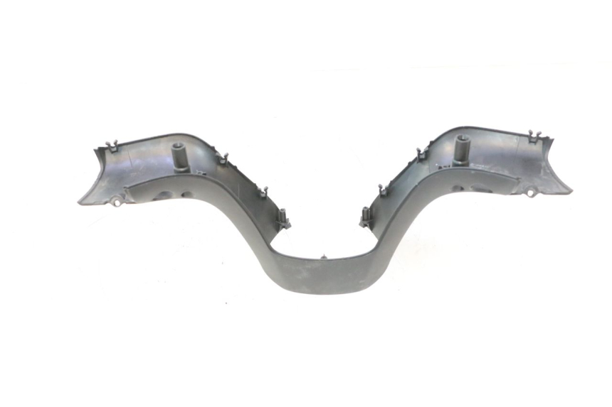 photo de COUVRE GUIDON ARRIERE PIAGGIO MP3 500 (2016 - 2018) - État de surface