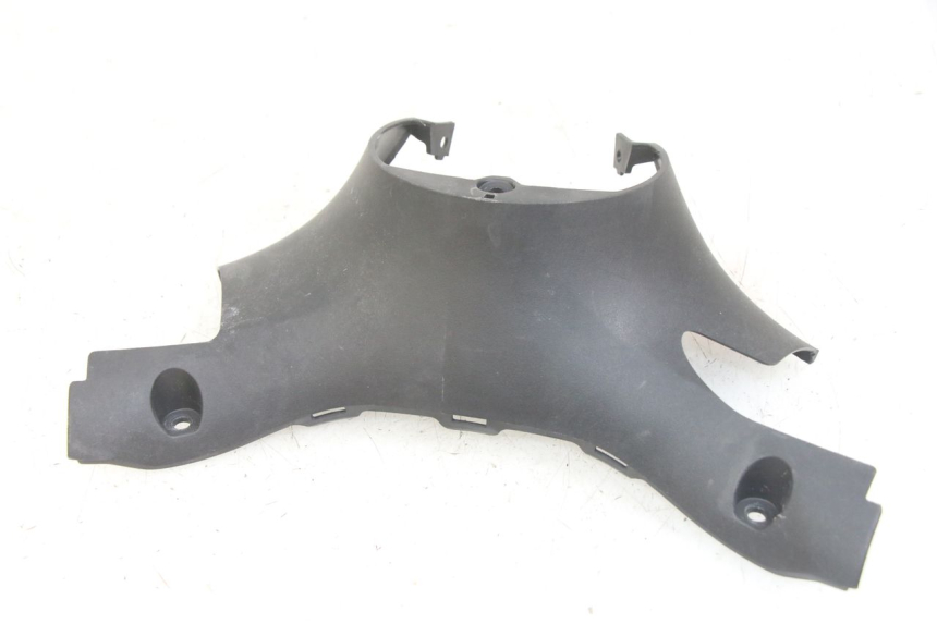 photo de COUVRE GUIDON ARRIERE MBK MW TRYPTIK 125 (2017 - 2022) - Zoom état d’usage