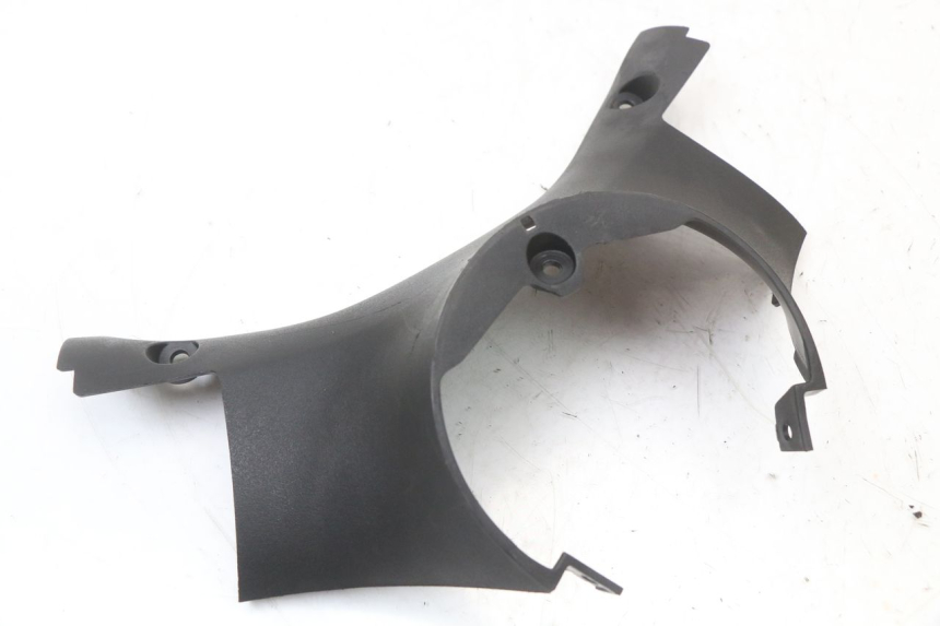 photo de COUVRE GUIDON ARRIERE MBK MW TRYPTIK 125 (2014 - 2016) - Zoom état d’usage