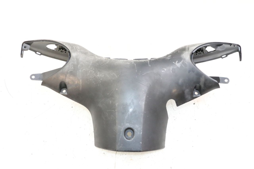 photo de COUVRE GUIDON ARRIERE YAMAHA NEO'S NEOS 2T 50 (2007 - 2017) - Gros plan technique