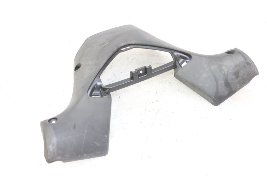 photo de COUVRE GUIDON ARRIERE GILERA NEXUS 125 (2009 - 2013) - Autre angle de vue