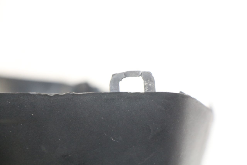 photo de COUVRE GUIDON ARRIERE HONDA NHX LEAD 110 (2008 - 2010) - Détail de la pièce