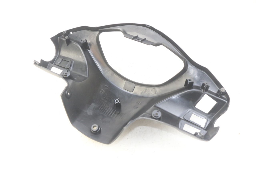 photo de COUVRE GUIDON ARRIERE HONDA NHX LEAD 110 (2008 - 2010) - Points de fixation