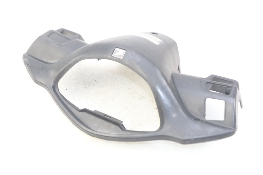 photo de COUVRE GUIDON ARRIERE HONDA NHX LEAD 110 (2008 - 2010) - Marquages et références