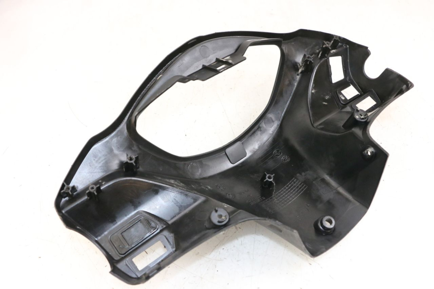 photo de COUVRE GUIDON ARRIERE HONDA NHX LEAD 110 (2008 - 2010) - Gros plan technique