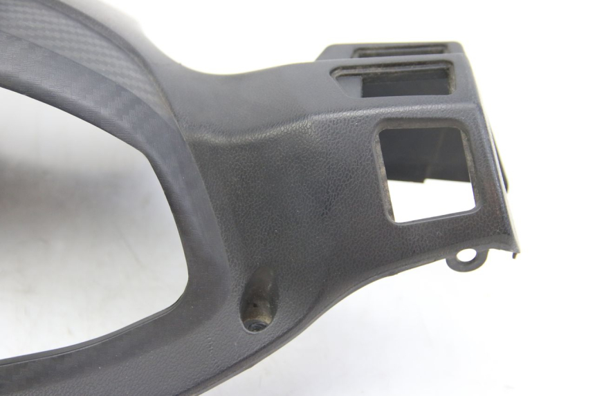 photo de COUVRE GUIDON ARRIERE RED ELECTRIC RED E PRO 1 (2017 - 2019) - Points de fixation