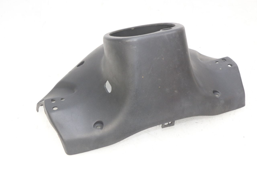 photo de COUVRE GUIDON ARRIERE KEEWAY RY6 2T 50 (2011 - 2019) - Zoom état d’usage