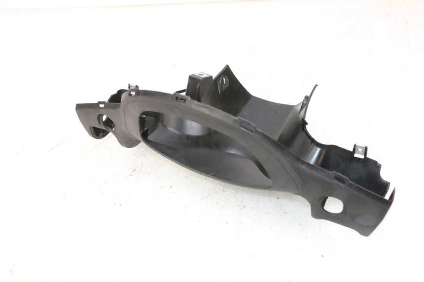 photo de COUVRE GUIDON ARRIERE JM MOTORS SANTANA 50 (2014 - 2023) - Zoom état d’usage