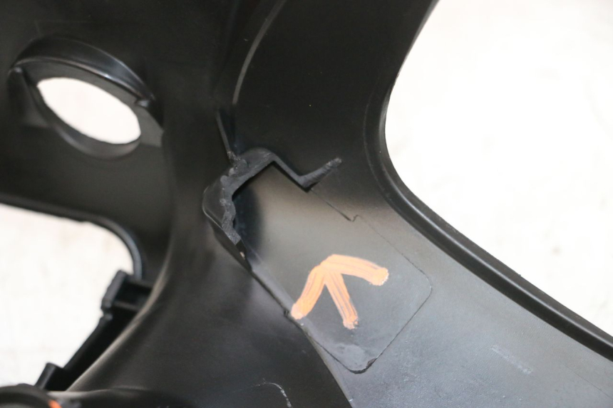 photo de COUVRE GUIDON ARRIERE JM MOTORS SANTANA 50 (2014 - 2023) - Vue d’ensemble