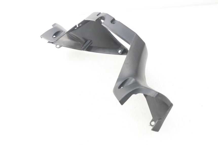 photo de COUVRE GUIDON ARRIERE PEUGEOT SATELIS 125 (2006 - 2009) - Zoom état d’usage