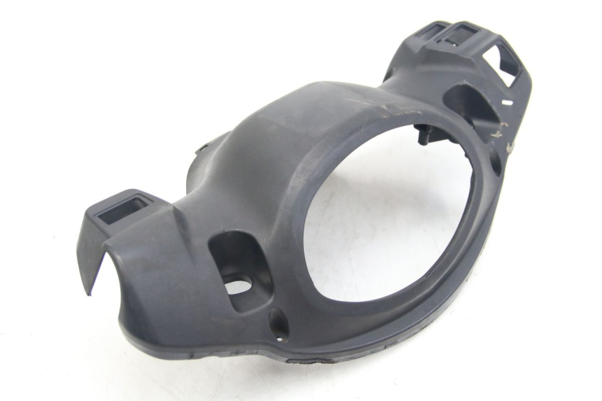 photo de COUVRE GUIDON ARRIERE SUZUKI SIXTEEN 125 (2008 - 2010) - Vue principale