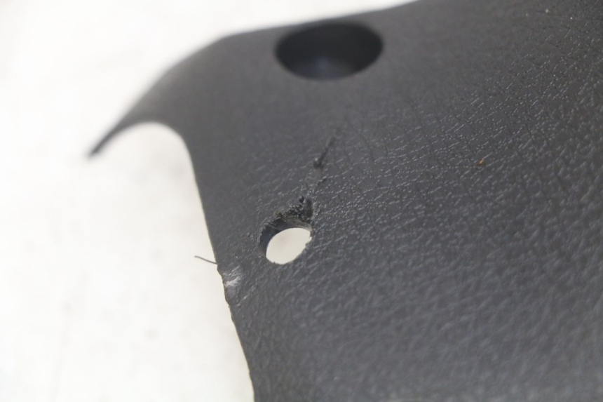 photo de COUVRE GUIDON ARRIERE MBK SKYCRUISER 125 (2010 - 2013) - Vue d’ensemble