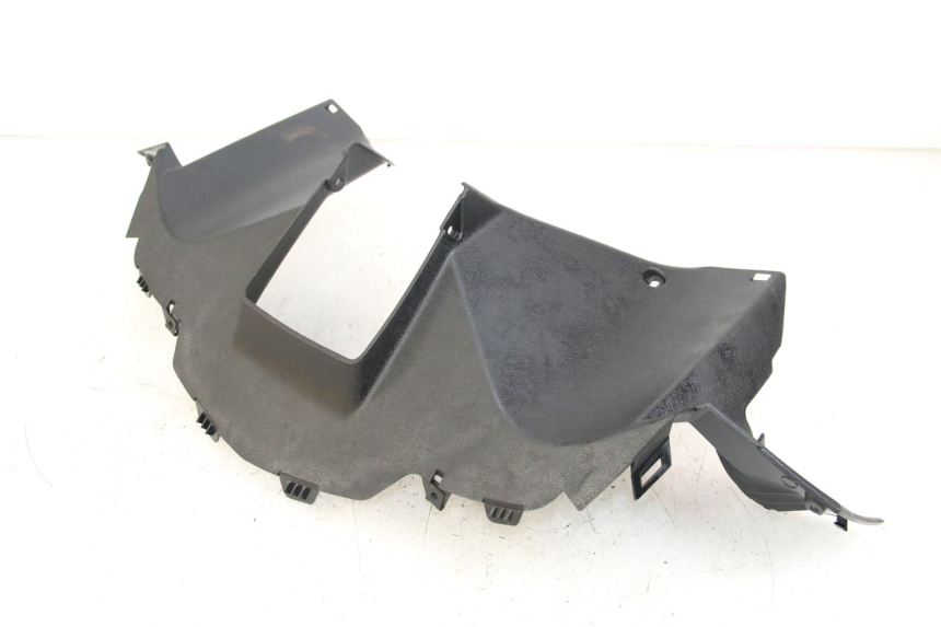 photo de COUVRE GUIDON ARRIERE MBK SKYCRUISER 125 (2006 - 2009) - Zoom état d’usage