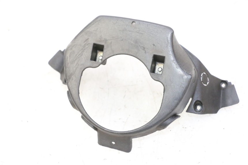 photo de COUVRE GUIDON ARRIERE APRILIA SR R 2T LC 50 (2018 - 2021) - Zoom état d’usage